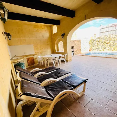 Ta' Guza Farmhouse * Xagħra